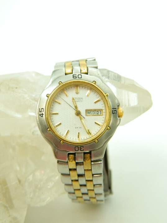 Citizen Quartz 6000-S49429 Two Tone Day Date Ladies Watch 43.8g image number 6