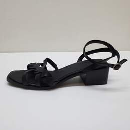 FRYE Women's Cindy Buckle Sandal Heeled Black Leather Strap Sandals Sz 38 alternative image