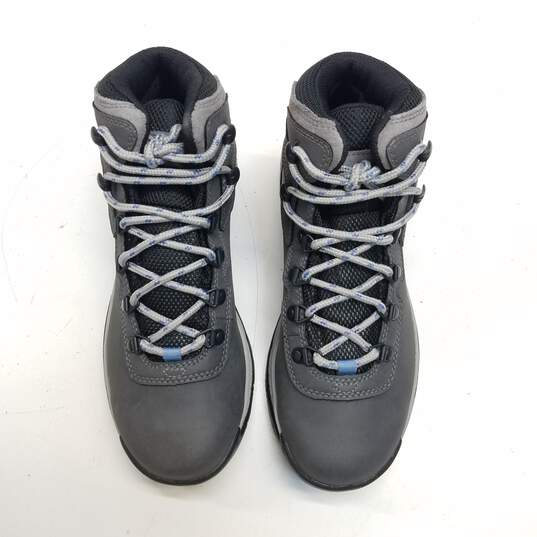 Columbia Women's Newton Ridge Plus Hiking Boots Size 8 image number 5