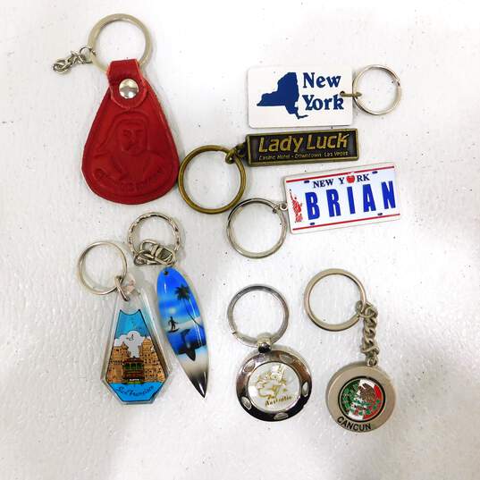 Assorted Miscellaneous Travel Souvenir Keychains Lot image number 3