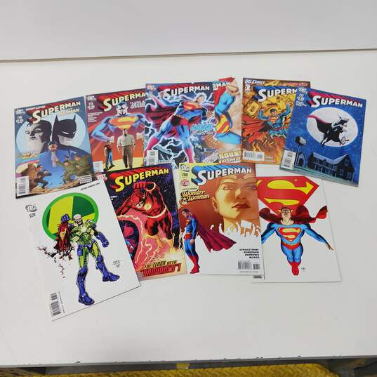 Bundle Of 9 Assorted DC Comic Books image number 1