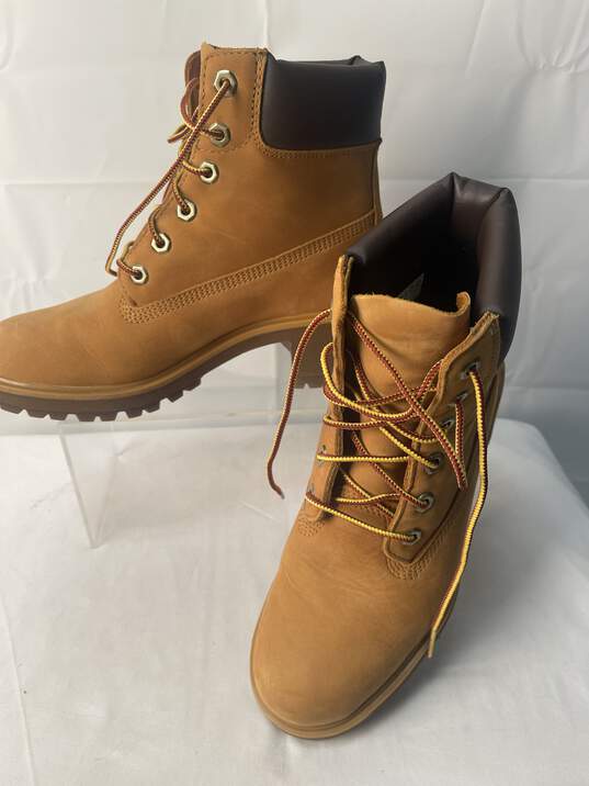 Timberland Womens Boot w/Heel Size 8 image number 4