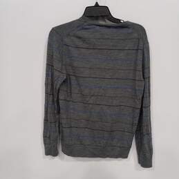 Banana Republic Striped Gray Sweater Size M alternative image