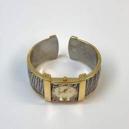 Designer Joan Rivers Classics V377 Analog Round Dial Quartz Wristwatch alternative image