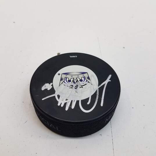 Los Angeles Kings Hockey Puck signed by Luc Robitaille image number 3
