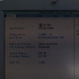 Toshiba Satellite 1605CDS AMD K6 2 450MHz 256MB RAM 40GB HDD NO OS 12.1in alternative image