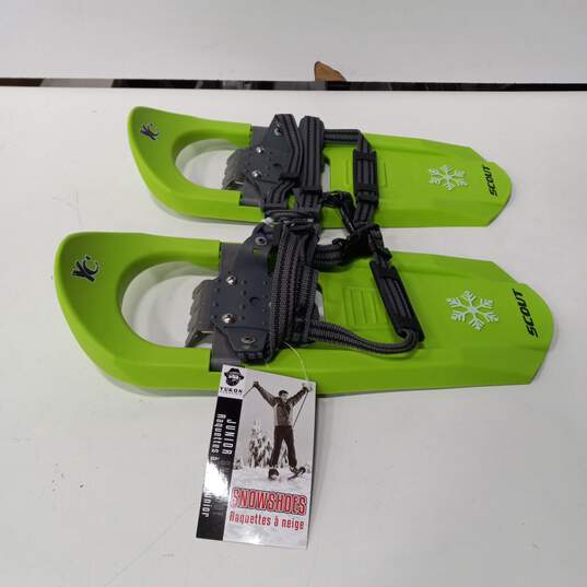 Yukon Charlies Scout Junior 7x16 Snowshoes NWT image number 2