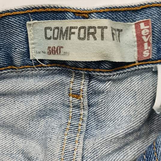 Levi's Men's 560 Comfort Fit Jeans Size 38x32 image number 3