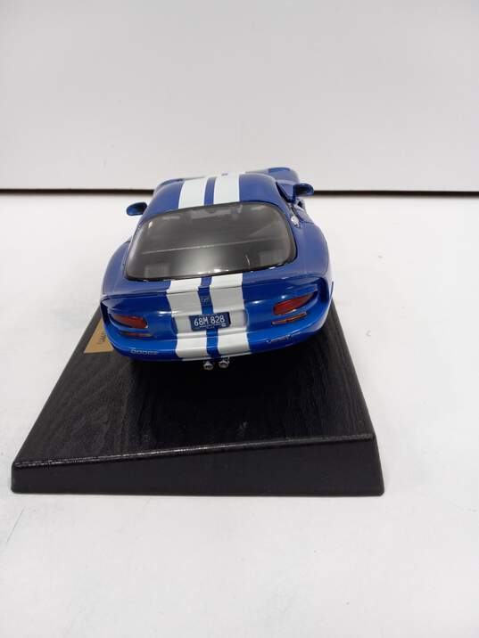 Maisto Special Edition Dodge Viper 1:18 image number 5