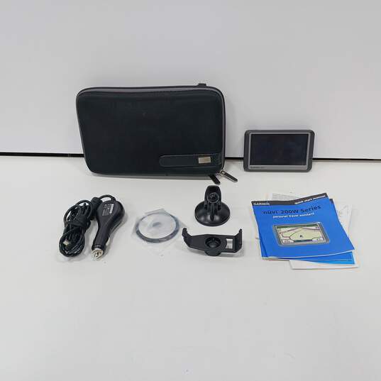 Garmin Nuvi 260W GPS System with Accessories image number 5