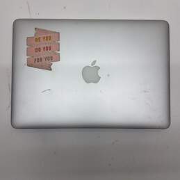 2014 MacBook Pro 13in Laptop Intel i5-4308U CPU 8GB RAM 500GB SSD alternative image