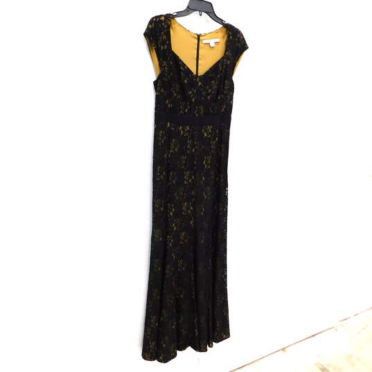Diane Von Furstenberg Cap-Sleeve Black Lace Mermaid Gown image number 4
