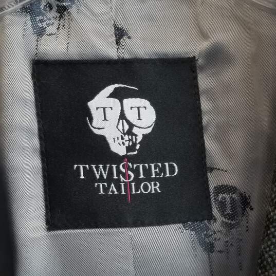 Twisted Tailor Herringbone Jacket Men's Size 44R image number 4