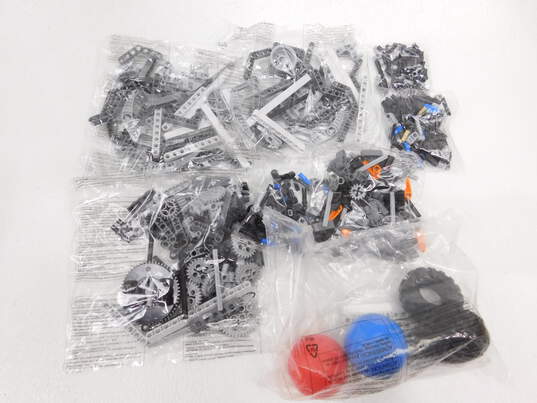 Mindstorms Incomplete Set 8527: Mindstorms NXT IOB w/ some sealed polybags image number 5