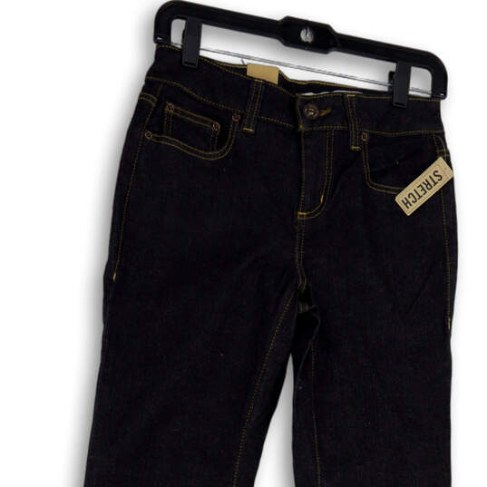 NWT Womens Blue Denim Dark Wash Pockets Stretch Straight Leg Jeans Size 4L image number 3