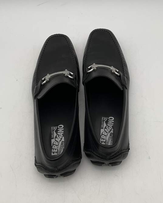 Salvatore Ferragamo Men's YY 12347 Black Leather Drivers Size 9.5 image number 6