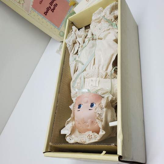 VTG. 1985 Global Art Dolly Dingle Dolls In Original Box image number 2