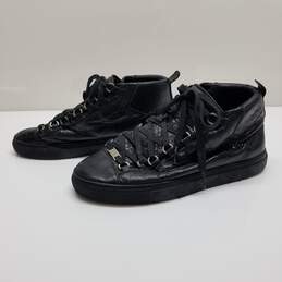 Balenciaga Black Leather Lace Up Sneakers Mens Size 40 AUTHENTICATED alternative image