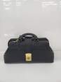 Black Women VTG Genuine Leather Hand Bag/ purse Used (Unbranded) image number 1