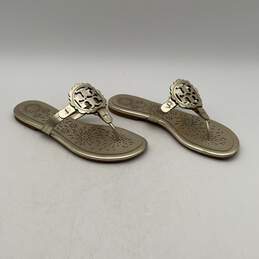 Tory Burch Womens Gold Metallic Leather Slip On Thong Sandal Size 7M