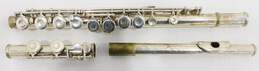Gemeinhardt Model 2NP and Armstrong Model 104 Flutes w/ Cases and Accessories (Set of 2) alternative image