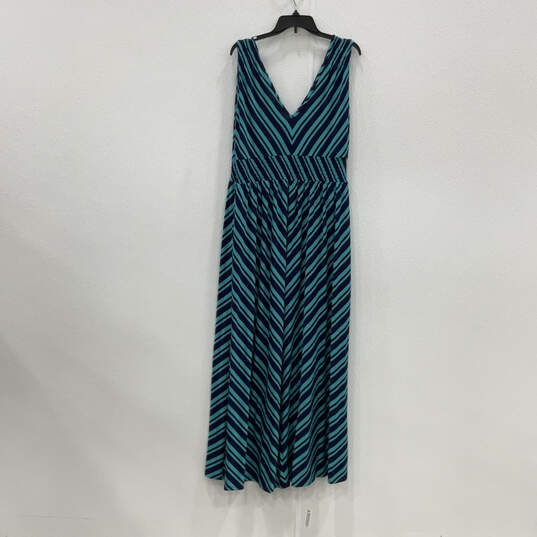 Womens Blue Chevron Pleated Sleeveless V-Neck Regular Fit Maxi Dress Size 2 image number 2