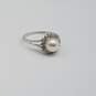 14k White Gold Melee Diamond w/Solitaire FW Pearl Sz 7 Ring 2.0g image number 1