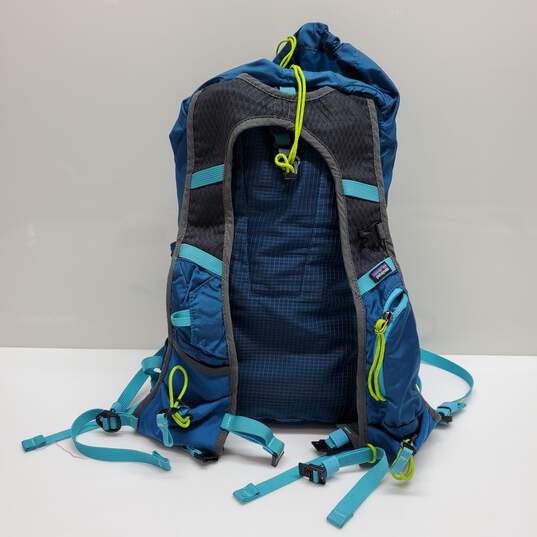 PATAGONIA 'FORE RUNNER' 10L OUTDOOR BACKPACK SIZE S/M image number 2