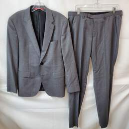 Hugo Boss Italian Houndstooth Super 100 Business Suit Men's  Size 38S