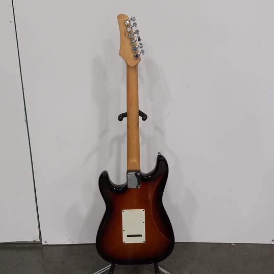 Hamer Slammer Series Daytonat Electric Guitar In Gig Bag image number 2