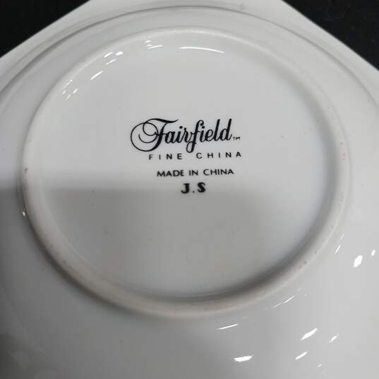Set of 6  White Fairfield Christmas Saucers image number 4