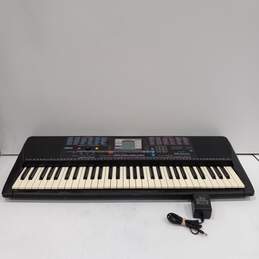 Yamaha Portatone PSR-220 Electronic Keyboard
