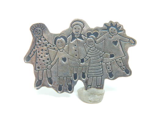 EFS Mexico 925 Stamped Happy Children Holding Hands & C Initial Brooches 17.4g image number 1