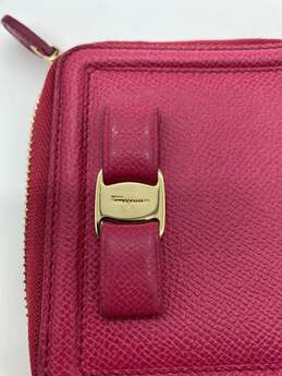 Salvatore Ferragamo Pink wallet - Size Small alternative image