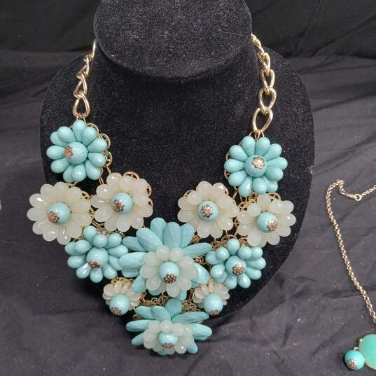 2 pc Gold and Turquoise Colored Jewelry Bundle image number 2