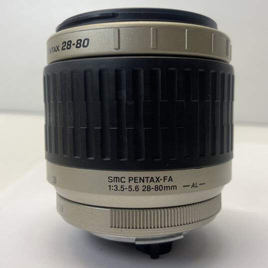 SMC Pentax-FA 28-80mm f:3.5-5.6 Camera Lens image number 3