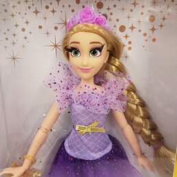 Hasbro Disney Styles Series 04 Rapunzel Doll alternative image