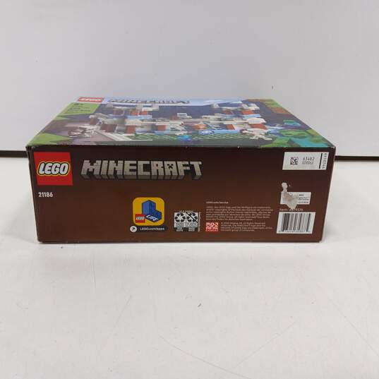 LEGO Minecraft Ice Castle Set NIB image number 4