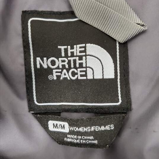 The North Face WM's Quilted Nylon Insulated Olive Green Puffer Jacket Size MM image number 3