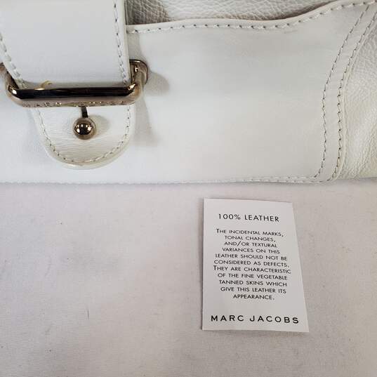Marc Jacobs Leather Top Handle Baguette Bag White image number 2