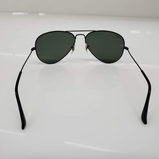 Ray-Ban RB3025 Black Aviator Large Metal Frame Green Lens Sunglasses image number 6