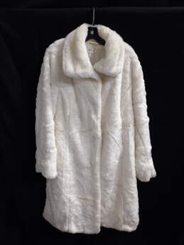 Venus White Faux Fur Coat Women's Size 12