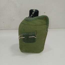 Vintage Military Style Canteen w/Sleeve alternative image