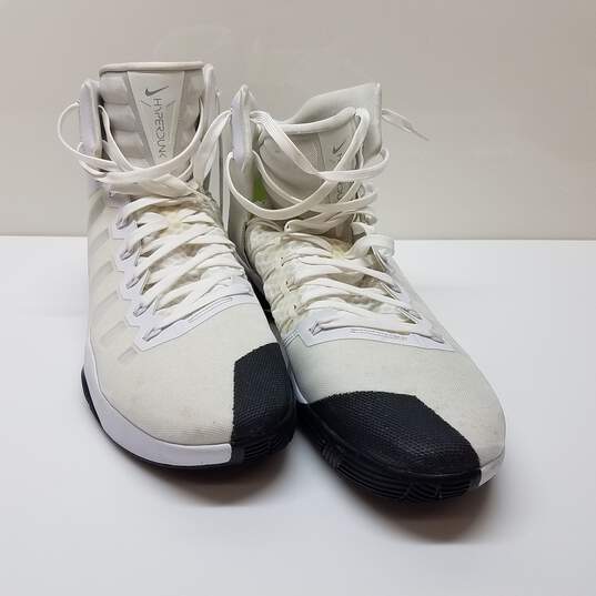 Nike Men’s Hyperdunk 2016 TB Basketball Shoes White & Black 844368-100 Size 17 image number 2