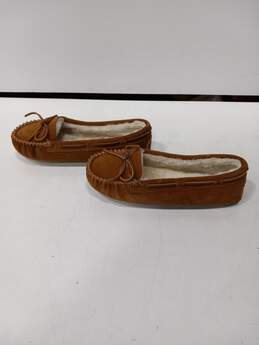 Minnetonka Moccasin Women's Brown Shoes Size 7 alternative image