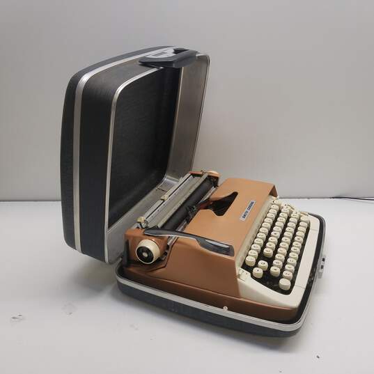 Smith Corona Galaxie Typewriter with Case image number 3