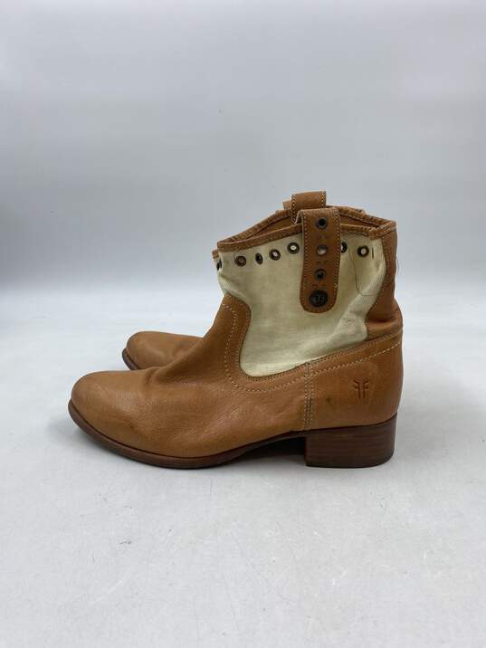 Frye Brown boot Boot Women 6.5 image number 2
