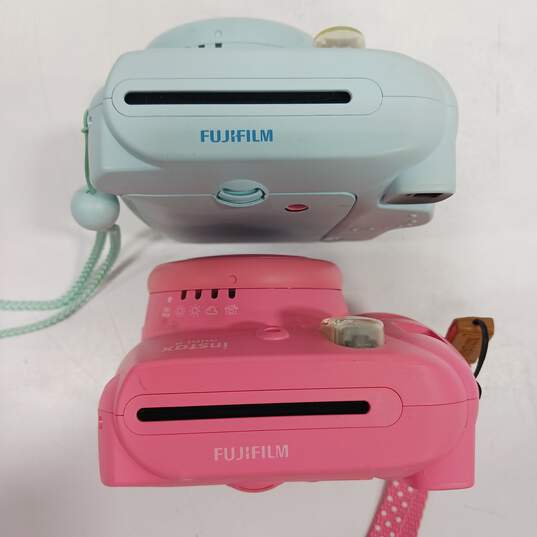 Pair of Fujifilm Instax Mini 9 Film Cameras image number 3