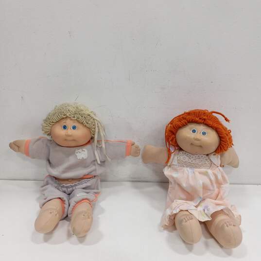 Bundle of 4 Cabbage Patch Kids Dolls w/Accessories image number 2