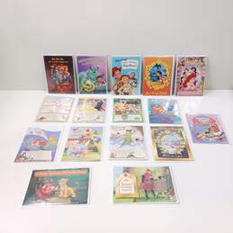 Bundle of Assorted Disney Greeting Cards In Boxed alternative image